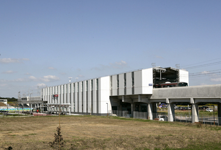 つくばエクスプレス万博記念公園駅